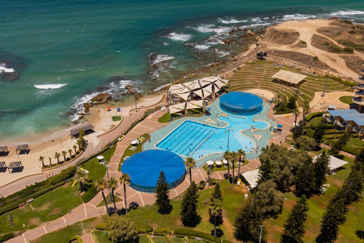 Jacob Resort Хадера Экстерьер фото